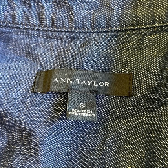 Ann Taylor Jean Jacket Snap Closure | Rolled Snap Sleeves Size: Small - Picture 4 of 9